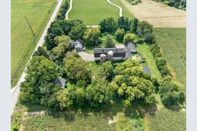 1610 Town Hall Road, Beloit, WI 53511 - Photo 5