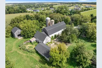 1610 Town Hall Road, Beloit, WI 53511 - Photo 15