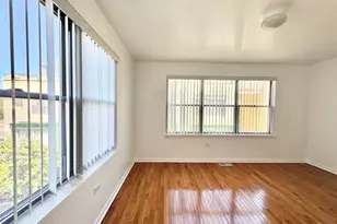 2237 S Stewart Ave, Chicago, IL 60616 - Photo 23