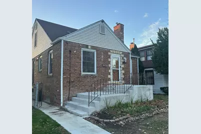 9304 S Utica Avenue, Evergreen Park, IL 60805 - Photo 1