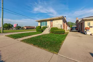 491 Escanaba Ave, Calumet City, IL 60409 - Photo 7