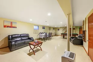 491 Escanaba Ave, Calumet City, IL 60409 - Photo 35