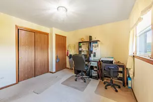 491 Escanaba Ave, Calumet City, IL 60409 - Photo 25