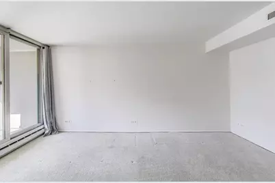 201 E Chestnut Street #19F, Chicago, IL 60611 - Photo 13