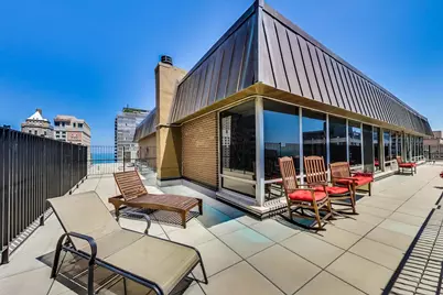 201 E Chestnut Street #19F, Chicago, IL 60611 - Photo 31