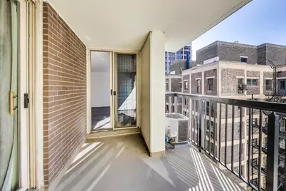 201 E Chestnut Street #19F, Chicago, IL 60611 - Photo 17