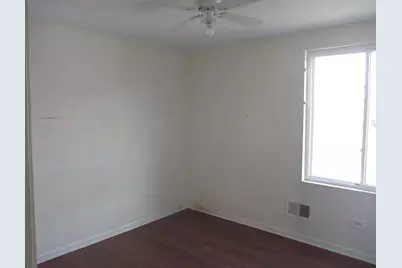 1324 Clinton Avenue, Berwyn, IL 60402 - Photo 5