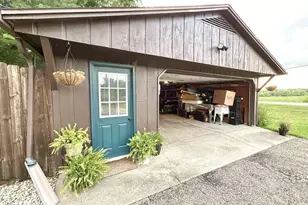 164 N 2551st Rd, Peru, IL 61354 - Photo 19