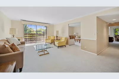 2000 Chestnut Avenue #103, Glenview, IL 60025 - Photo 7