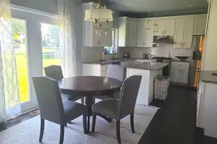 328 Kain St, Ottawa, IL 61350 - Photo 5