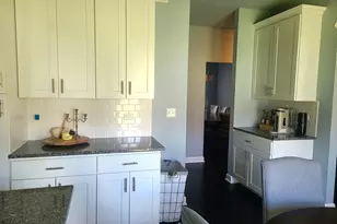 328 Kain St, Ottawa, IL 61350 - Photo 7