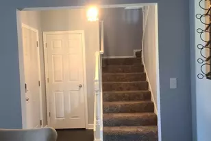 328 Kain St, Ottawa, IL 61350 - Photo 13