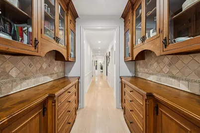 [Address not provided], Northfield, IL 60093 - Photo 35