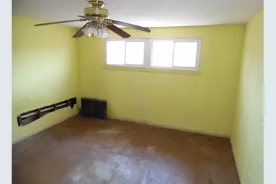 8211 S Morgan Street, Chicago, IL 60620 - Photo 13