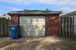 413 Greenbay Ave, Calumet City, IL 60409 - Photo 7