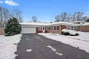 16049 Minerva Ave, South Holland, IL 60473 - Photo 1