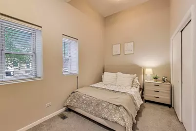 1521 N Paulina Street #1F, Chicago, IL 60622 - Photo 9