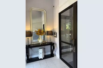 275 E Railroad Avenue #301, Bartlett, IL 60103 - Photo 3