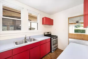 1212 N Harvey Ave, Oak Park, IL 60302 - Photo 11