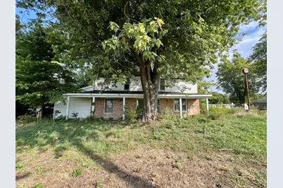 215 W Main Street, Sheldon, IL 60966 - Photo 1