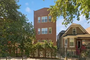 2458 N Linden Pl, Chicago, IL 60647 - Photo 1