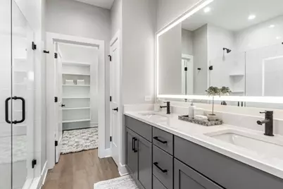 5424 Old Orchard Road, Skokie, IL 60077 - Photo 19