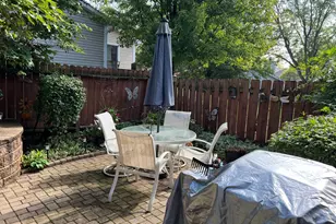 213 Stanyon Ln, Bloomingdale, IL 60108 - Photo 17