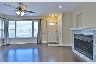 7103 W Devon Avenue, Chicago, IL 60631 - Photo 3