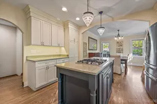 405 S 1st St, Geneva, IL 60134 - Photo 17