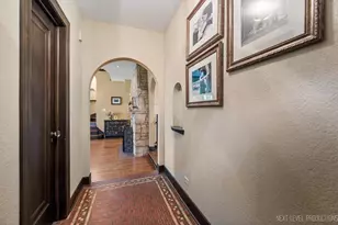 405 S 1st St, Geneva, IL 60134 - Photo 9