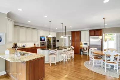 2255 Pebble Creek Drive, Lisle, IL 60532 - Photo 21