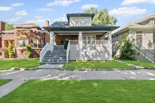 7650 S Cregier Ave, Chicago, IL 60649 - Photo 1