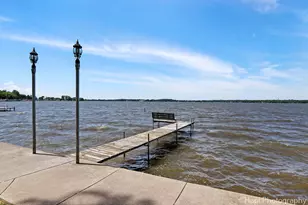 36 S Pistakee Lake Rd, Fox Lake, IL 60020 - Photo 11