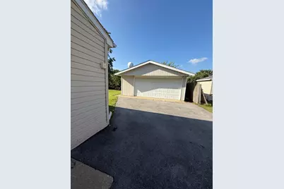 3951 171st Street, Country Club Hills, IL 60478 - Photo 5