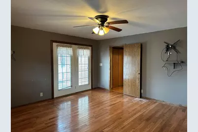12855 Lawrence Road, Sterling, IL 61081 - Photo 9