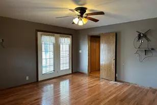 12855 Lawrence Rd, Sterling, IL 61081 - Photo 9