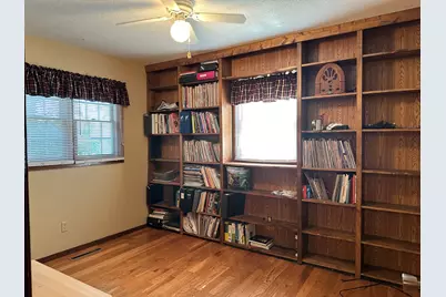 12855 Lawrence Road, Sterling, IL 61081 - Photo 13