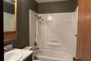 12855 Lawrence Rd, Sterling, IL 61081 - Photo 11