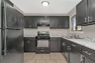 1512 Lincoln Pl, Calumet City, IL 60409 - Photo 5