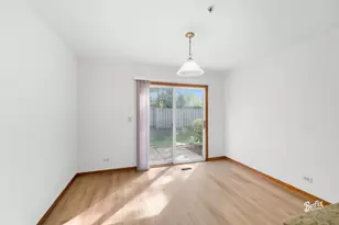 1303 Orleans Dr, Mundelein, IL 60060 - Photo 7