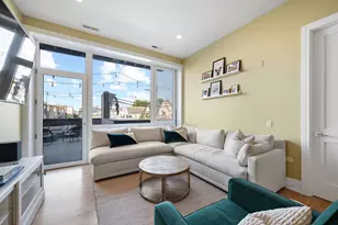 3101 N Ridgeway Ave, Chicago, IL 60618 - Photo 3