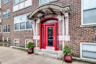 1243 W Rosemont Ave, Chicago, IL 60660 - Photo 1