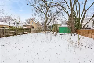 431 E Liberty Dr, Wheaton, IL 60187 - Photo 7