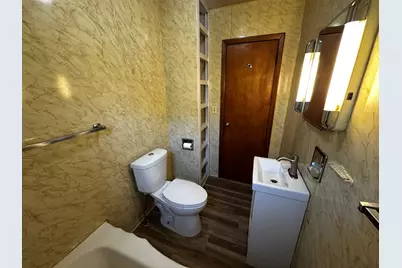 213 Peoria Street N, Gilman, IL 60938 - Photo 27