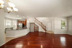 1410 Brownstone Pl, Schaumburg, IL 60193 - Photo 7