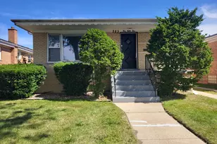 383 Calhoun Ave, Calumet City, IL 60409 - Photo 1