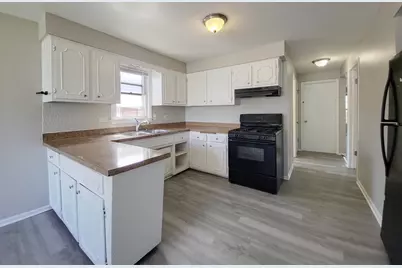 383 Calhoun Avenue, Calumet City, IL 60409 - Photo 5