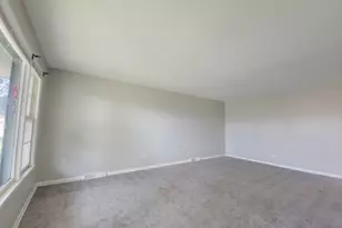 383 Calhoun Ave, Calumet City, IL 60409 - Photo 3