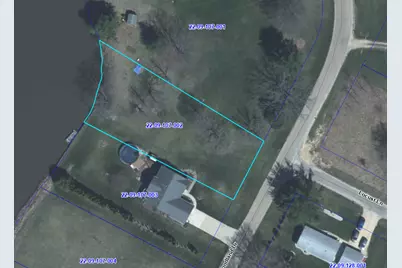 701 Woodland Drive, Dixon, IL 61021 - Photo 3