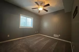 2404 Treeline Drive, Bloomington, IL 61704 - Photo 35